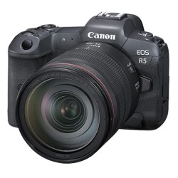 Cámara Canon EOS R5 con lente RF 24-105mm f/4L IS USM